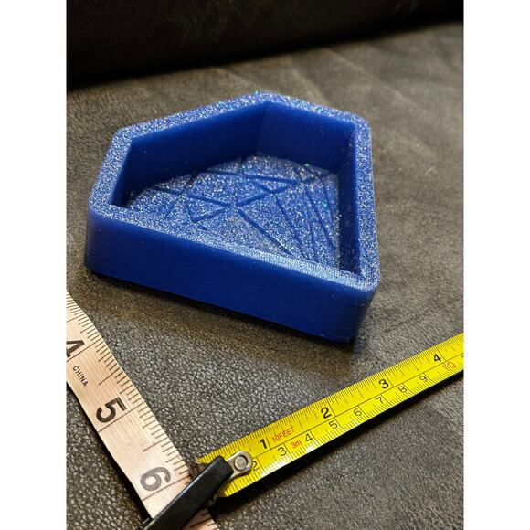 Diamond Shape Silicone Freshie Mold – Sparkle & Shine! - Picture 2 of 8